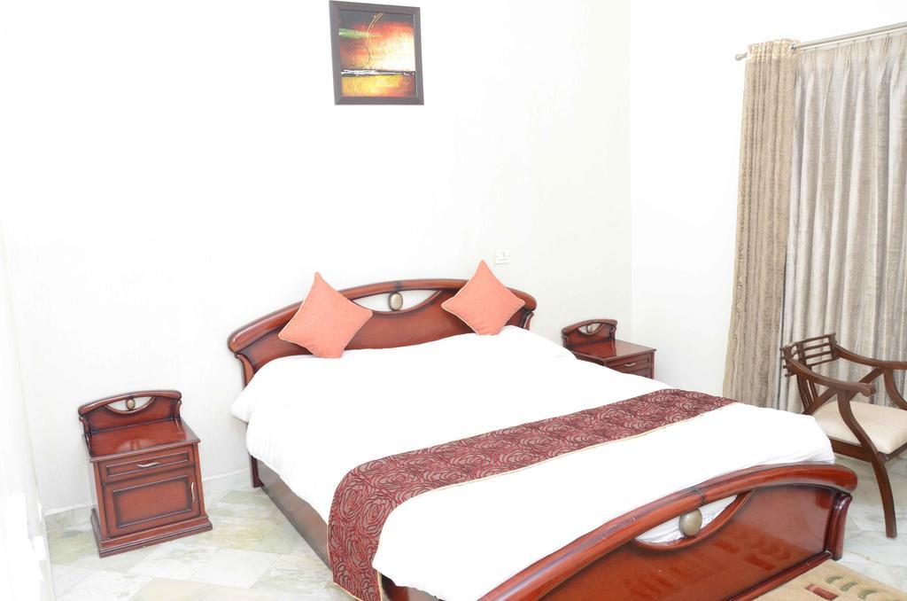 Namaste Apartments New Delhi Værelse billede