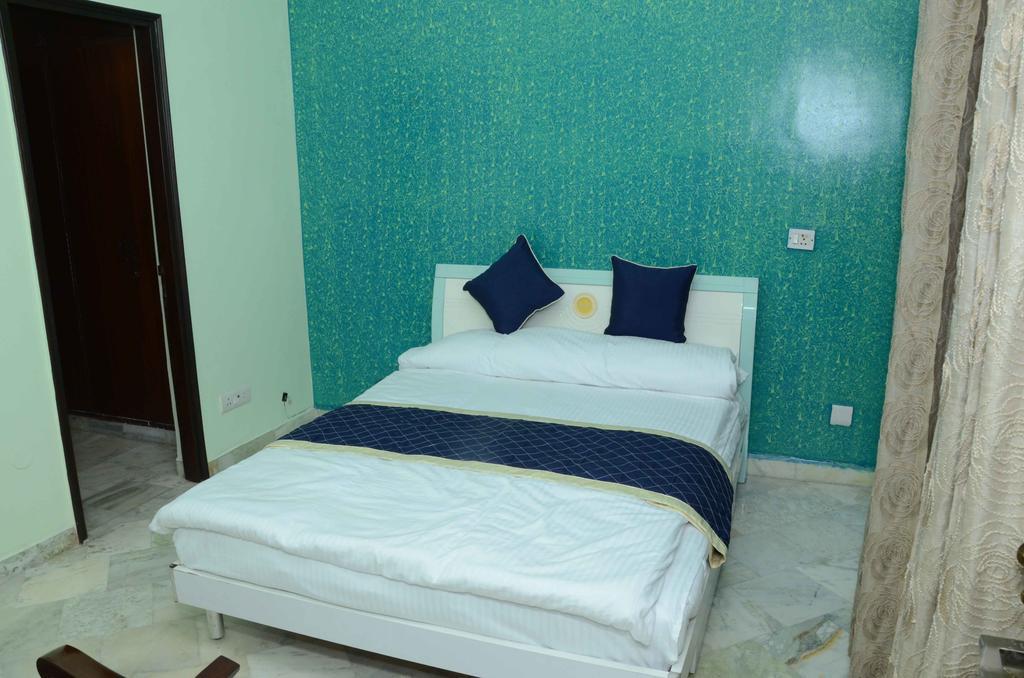 Namaste Apartments New Delhi Eksteriør billede