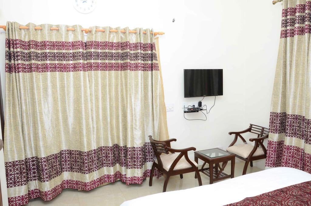 Namaste Apartments New Delhi Eksteriør billede