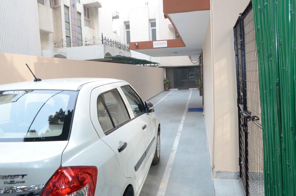 Namaste Apartments New Delhi Eksteriør billede