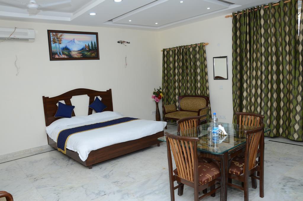 Namaste Apartments New Delhi Eksteriør billede